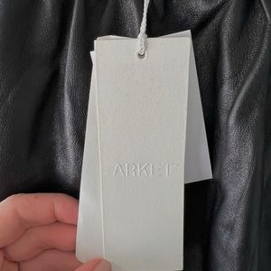 NEW (!) 100% leather Arket Skirt